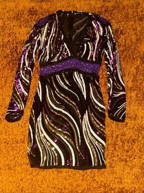 green emerald velvet dress White Lace Up Long Sleeve Double Slit Dress Medium
